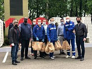 Посольство Узбекистана в Москве организовало благотворительную акцию