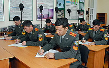 Узбекские военнослужащие прошли тестовые испытания