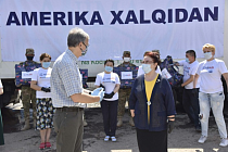 США передали гуманитарную помощь пострадавшим в Сырдарьинской области