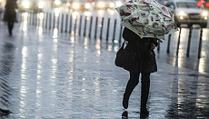 Сильный ветер, дожди и грозы обещают синоптики почти на всей территории Узбекистана в среду