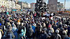 Задержанных на акциях в поддержку «Забастовки избирателей» в РФ судят