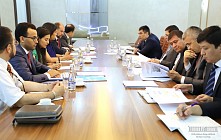 Молия вазири Veolia француз компанияси вакиллари билан учрашув ўтказди