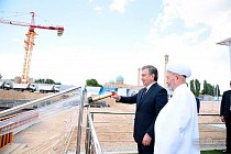 Ўзбекистон президенти Ислом цивилизацияси марказининг илк тамал тошини қўйди 