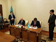 Ўзбекистон ва Қозоғистон соғлиқни сақлаш вазирликлари келишув ва “Йўл харитаси”ни имзоладилар