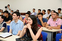 Ўзбекистонда ахборот технологияларини ўрганаётган талабаларга ўқиш ҳақидаги фарқ тўлаб берилади 